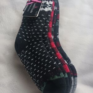 Jockey Women's Black and Red Socks